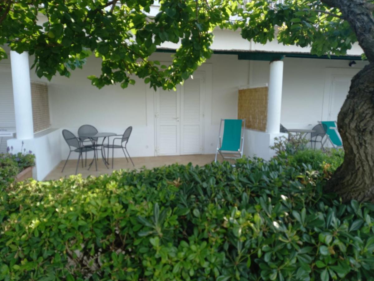 Agenzia Isotur Villa Olimpia Ponza Exteriör bild