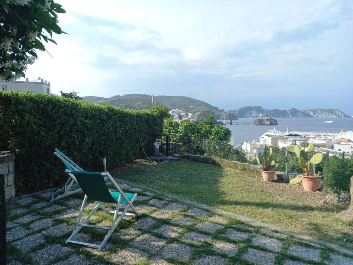 Agenzia Isotur Villa Olimpia Ponza Exteriör bild